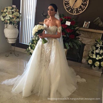 Robe de mariée de luxe à la perruque de luxe Middle East Beaded